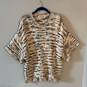 Monika Cream and Black Textured Top